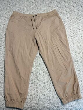 L.L. Bean Women's Stretch Ripstop Pull-On Slim-Leg